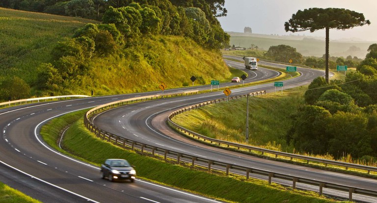 ANTT altera as tarifas de pedágio da Autopista Fluminense (BR-101)